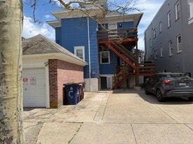 18 S Marion Ave, Unit 1 Bedroom Apartment in Ve in Ventnor City, NJ - Building Photo
