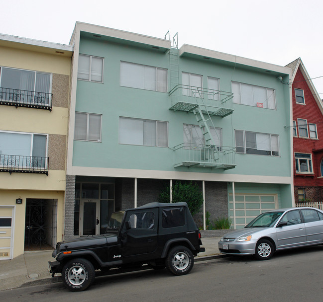 545 39th Ave in San Francisco, CA - Foto de edificio - Building Photo