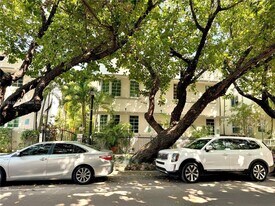 349 Meridian Ave in Miami Beach, FL - Building Photo