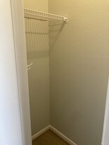 3075 Walnut Bend Ln in Houston, TX - Building Photo