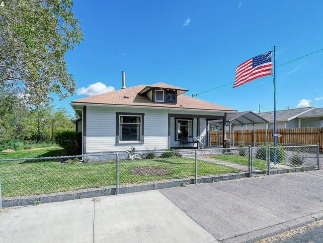 property at 265 W Main St