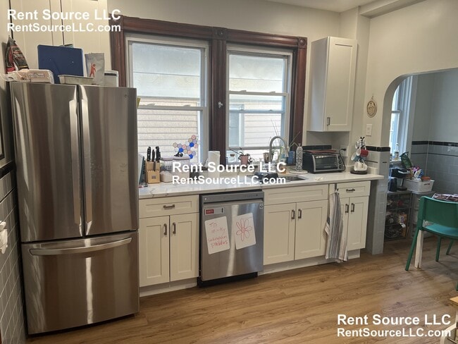 31 Tremont St, Unit 3 in Cambridge, MA - Building Photo - Building Photo