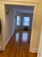 6962 N Sheridan Rd, Unit ONE BEDROOM - 3B in Chicago, IL - Foto de edificio - Building Photo