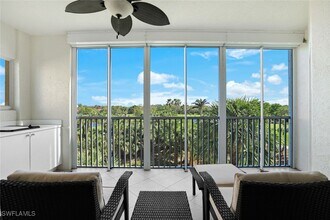 7687 Pebble Creek Cir in Naples, FL - Building Photo - Building Photo