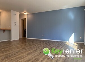 8823 S I St in Tacoma, WA - Building Photo - Building Photo
