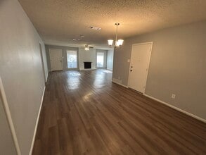 4506 65th St, Unit A in Lubbock, TX - Building Photo - Building Photo