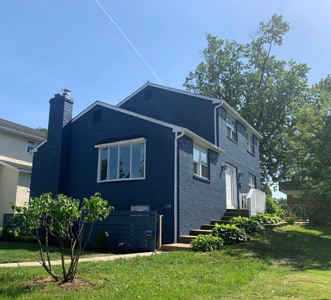 property at 150 S Lecato Ave