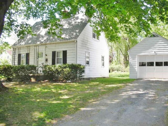 property at 165 W Hamilton Ave