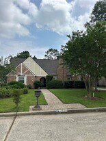 3411 Stoney Oak Dr in Houston, TX - Building Photo