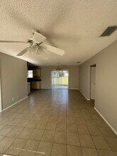 2480 SE Rock Springs Dr in Port St. Lucie, FL - Foto de edificio - Building Photo