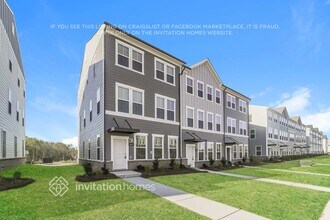 5031 Ragsdale Dr in Charlotte, NC - Building Photo - Building Photo