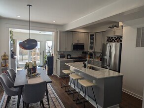 5615 2nd St NW in Washington, DC - Foto de edificio - Building Photo