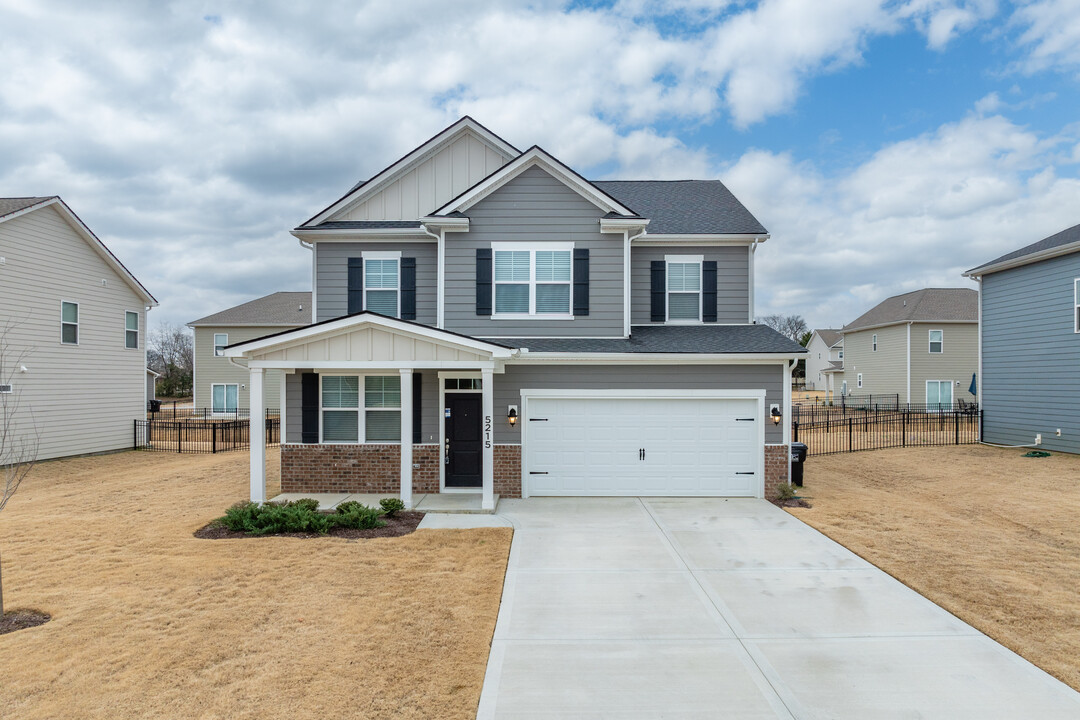 Windwoods in Murfreesboro, TN - Building Photo