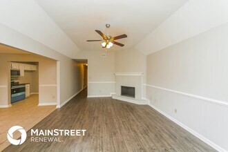 215 Guthrie Dr in Southaven, MS - Building Photo - Building Photo