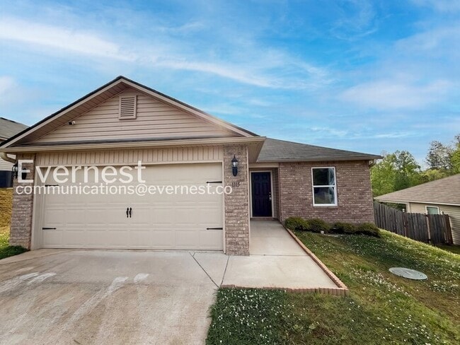 property at 1115 Brookhaven Dr