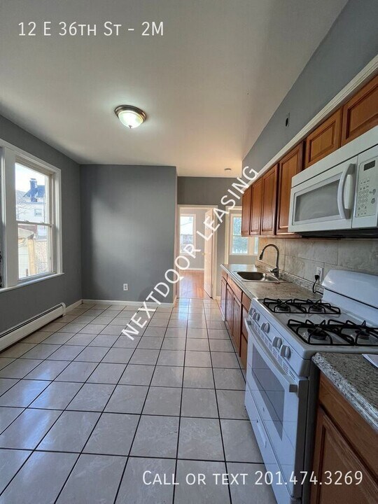 12 E 36th St in Bayonne, NJ - Building Photo