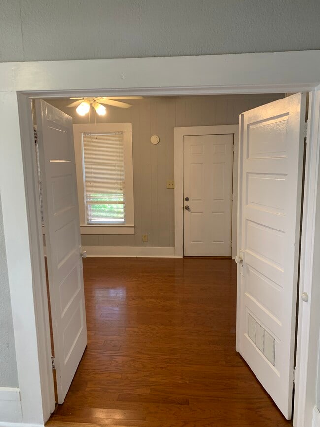 property at 206 Weaver St
