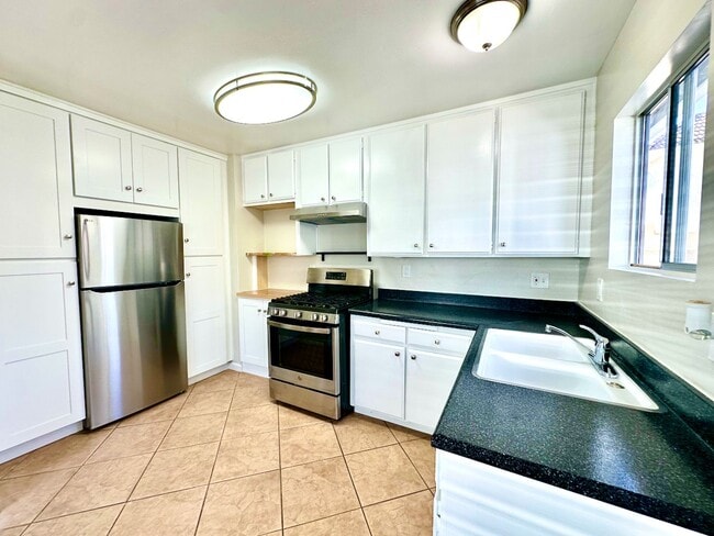 4444 Estrella Ave in San Diego, CA - Building Photo - Building Photo