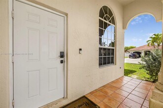 3363 SW 154th Ct in Miami, FL - Building Photo - Building Photo