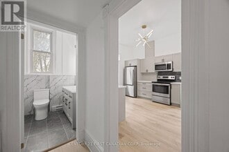 353 Central Ave in London, ON - Building Photo - Building Photo