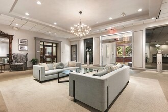 160 Commonwealth Ave, Unit 210 in Boston, MA - Foto de edificio - Building Photo