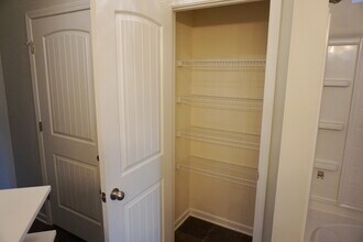 2221 Silverton Dr in Nashville, TN - Building Photo - Building Photo