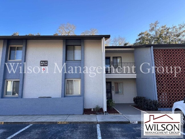 property at 17 Escondido Cir