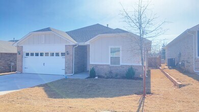 4312 NE 123rd St in Edmond, OK - Building Photo - Building Photo