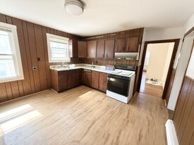 7 Mission St, Unit 2 in Boston, MA - Building Photo