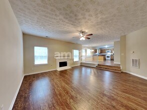 116 Shadowhill Ln in Loganville, GA - Building Photo - Building Photo