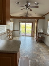 9751 FL-78 in Okeechobee, FL - Foto de edificio - Building Photo