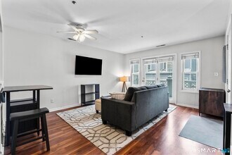 31 High St in Norwalk, CT - Building Photo - Building Photo