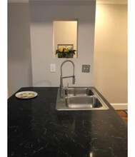 2840 Peachtree Rd in Atlanta, GA - Building Photo - Building Photo
