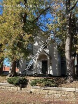 521 SW Tyler St in Topeka, KS - Building Photo