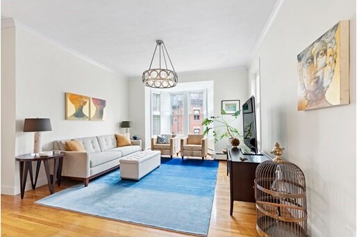 331 Shawmut Ave in Boston, MA - Building Photo