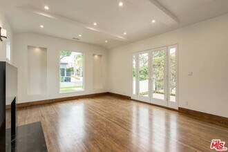 10634 Wellworth Ave in Los Angeles, CA - Building Photo - Building Photo