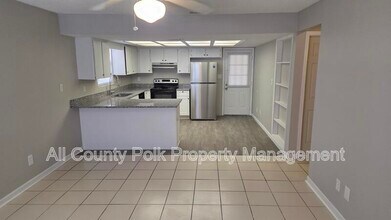 4944 Malibu Ct in Lakeland, FL - Building Photo - Building Photo