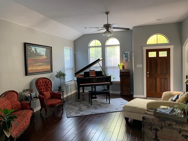property at 2606 Del Curto Rd
