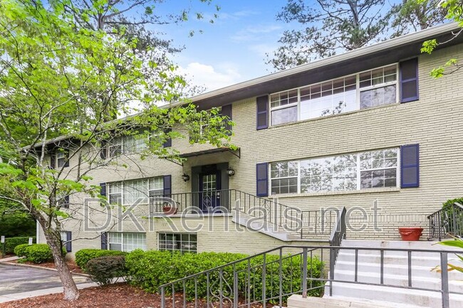property at 1647 Briarcliff Rd NE