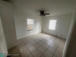 311 NW 2nd St in Boynton Beach, FL - Building Photo - Building Photo