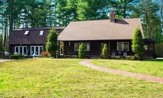 154 Grove St in Norwell, MA - Building Photo