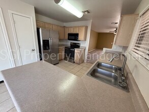 9252 W Ironwood Dr in Peoria, AZ - Building Photo - Building Photo