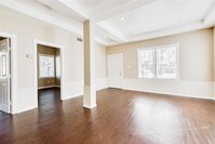 519 Northwood St photo'