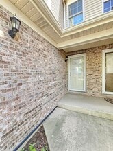 1269 Bradley Cir in Elgin, IL - Building Photo - Building Photo
