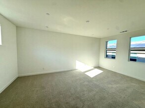 696 Metric Rd in San Marcos, CA - Building Photo - Building Photo