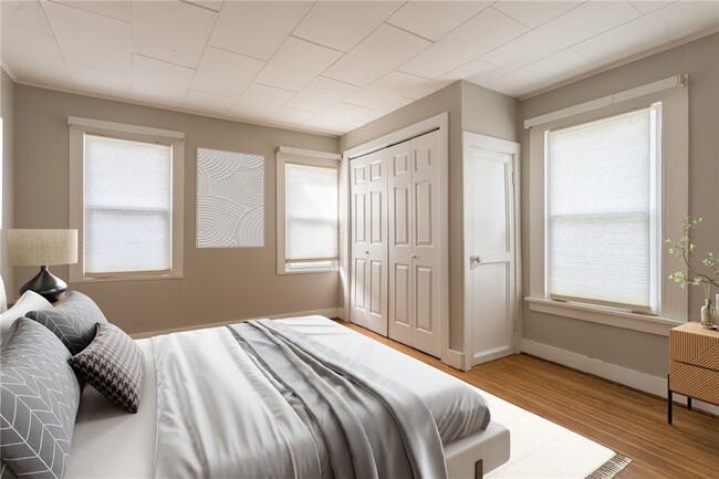 25 Pleasant St in Fairport, NY - Building Photo - Building Photo