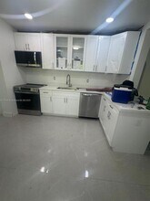 2823 Polk St in Hollywood, FL - Building Photo - Building Photo