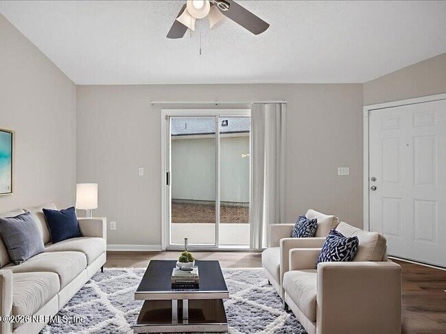 1460 Ellis Trace Dr W in Jacksonville, FL - Building Photo - Building Photo