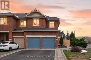 104 Eye Bright Crescent in Ottawa, ON - Building Photo