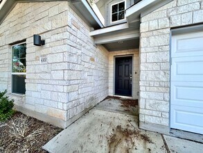4300 Lindberg Ln in Leander, TX - Building Photo - Building Photo